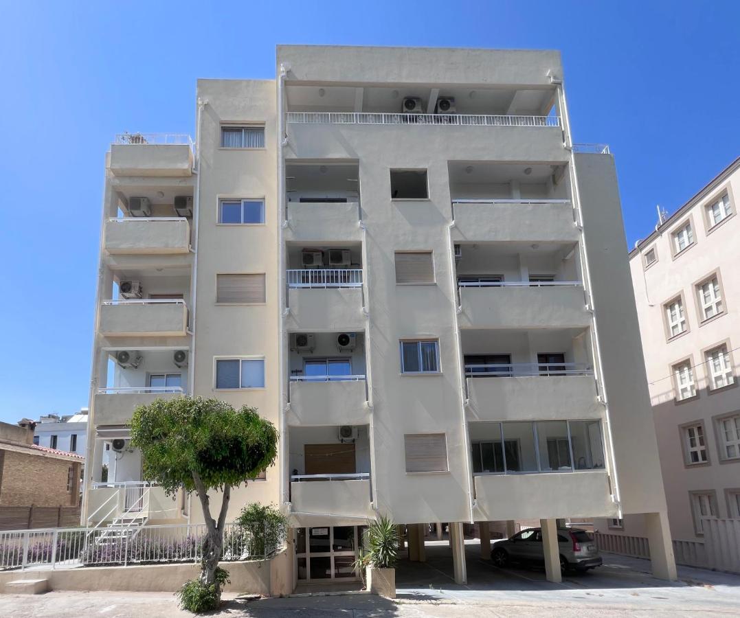Cozy Holiday Apartment In Larnaca Near Foinikoudes Екстериор снимка