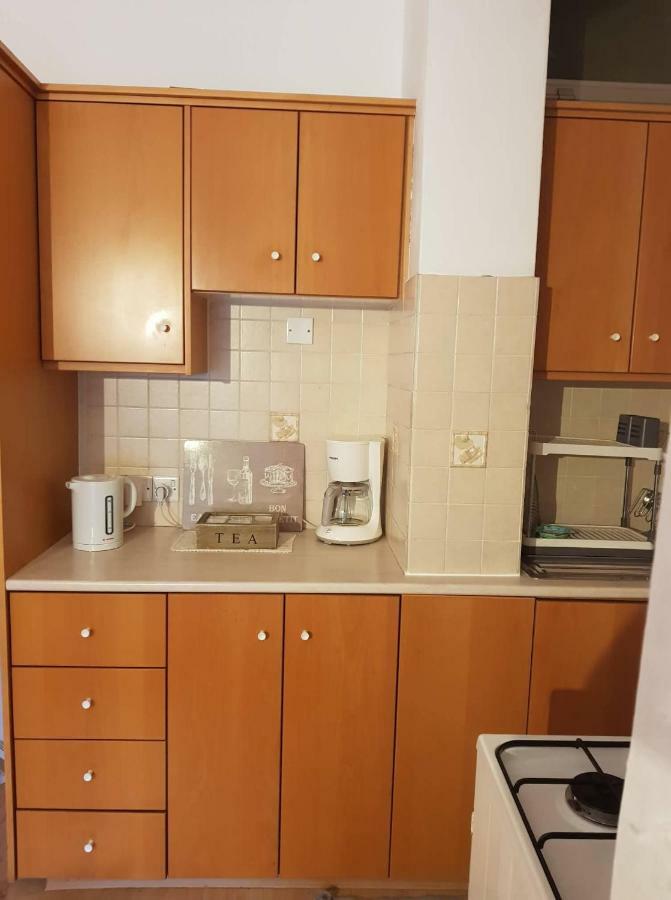 Cozy Holiday Apartment In Larnaca Near Foinikoudes Екстериор снимка